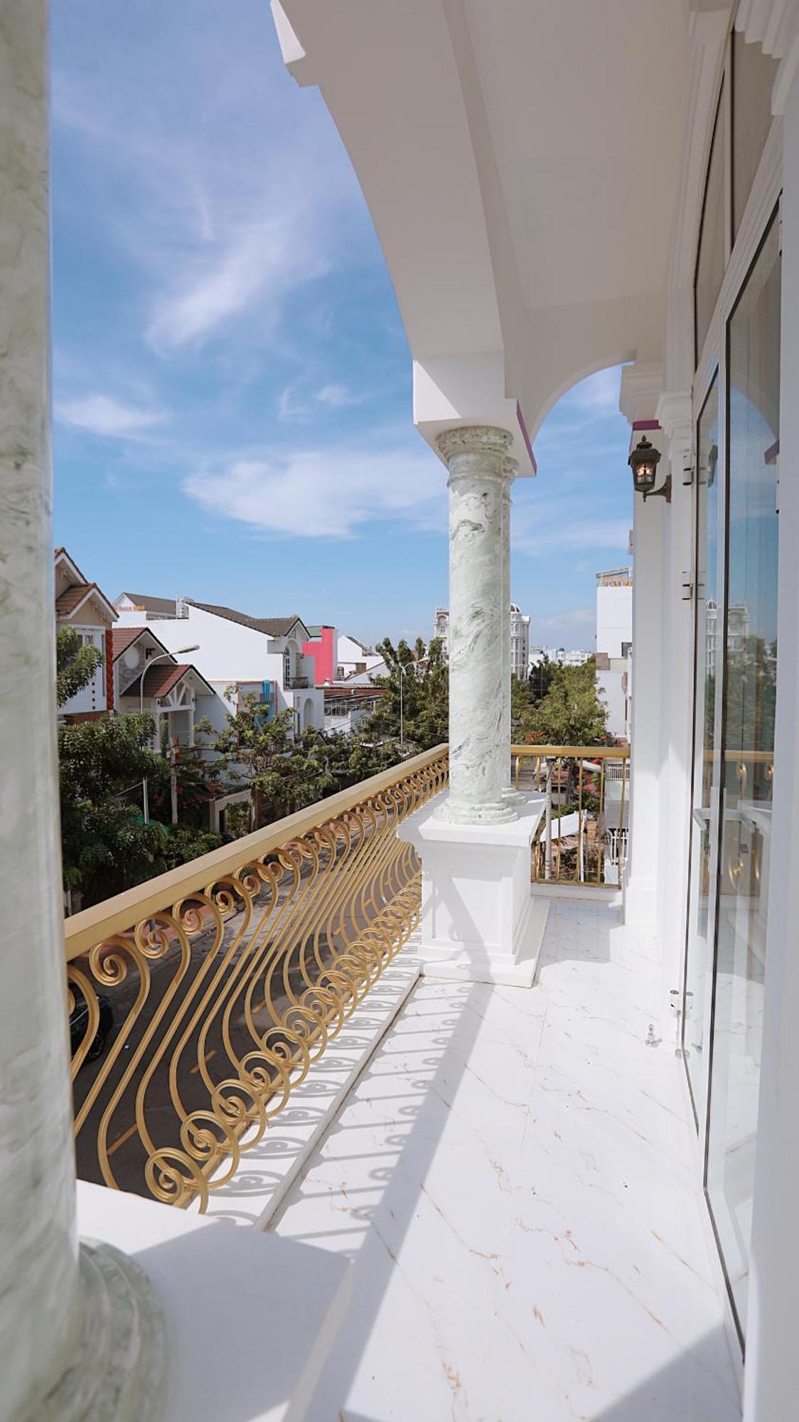 Minh Hoang Hotel - Phan Thiet Ap Binh Hung Exterior foto
